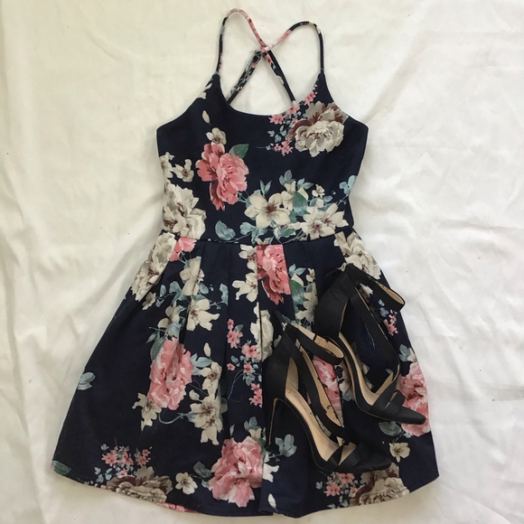 TRAC Women Elegant Navy Colorful Floral Spaghetti Straps Mini Dress S - Picture 2 of 12